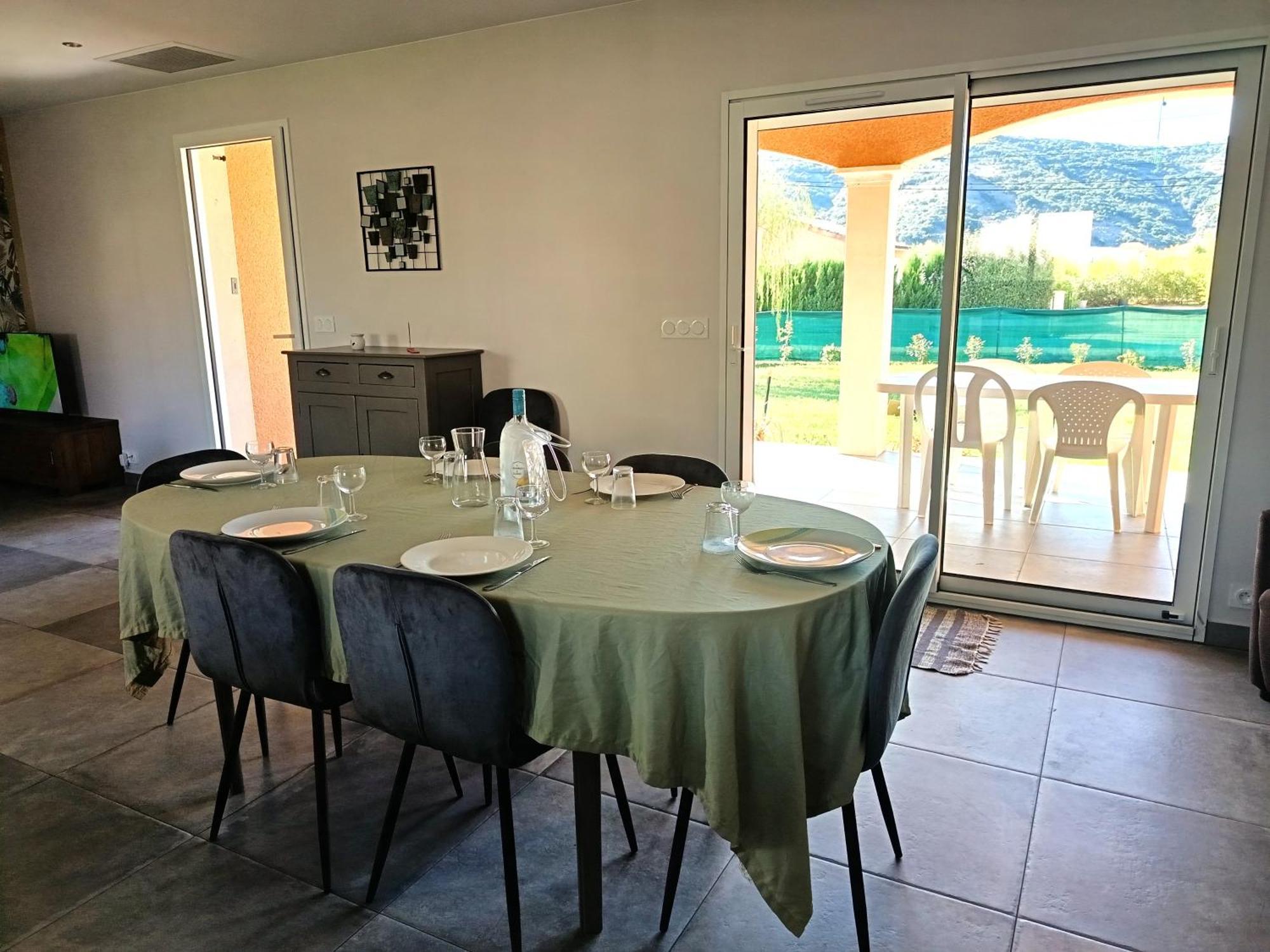 Sun Vallon Buitenkant foto
